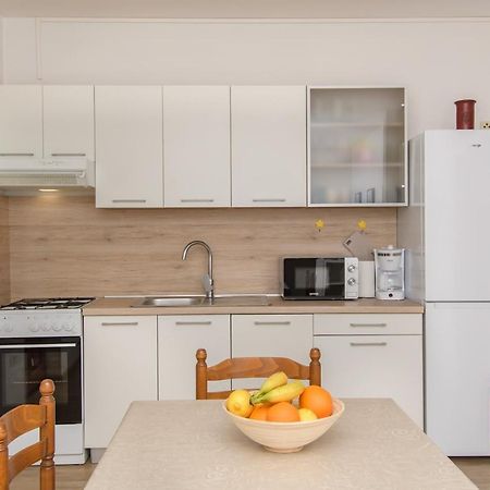 Apartman Alba Karigador Kültér fotó