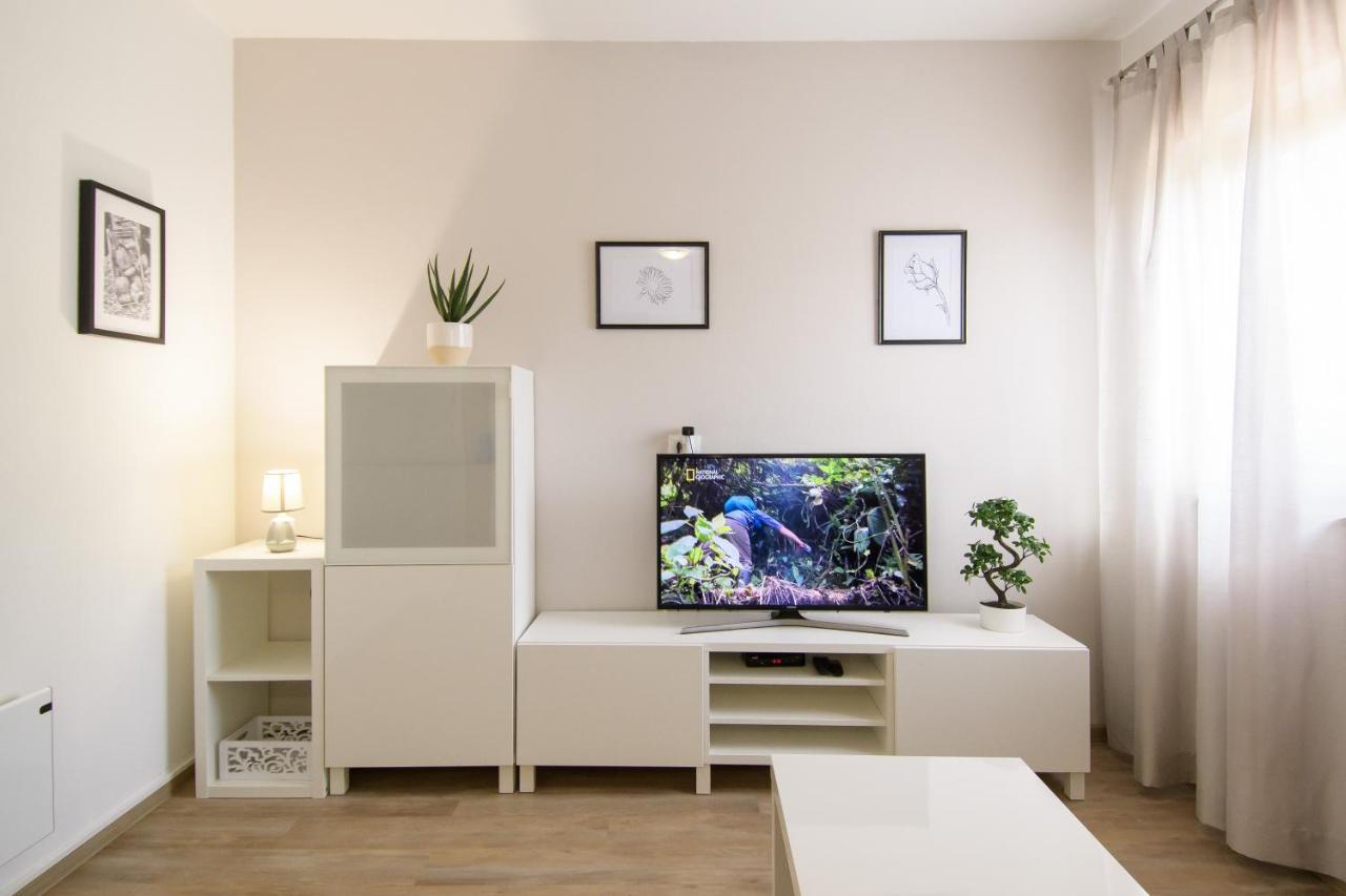 Apartman Alba Karigador Kültér fotó